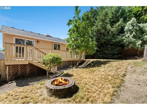 7162 Sw Linette Way Beaverton OR 97007