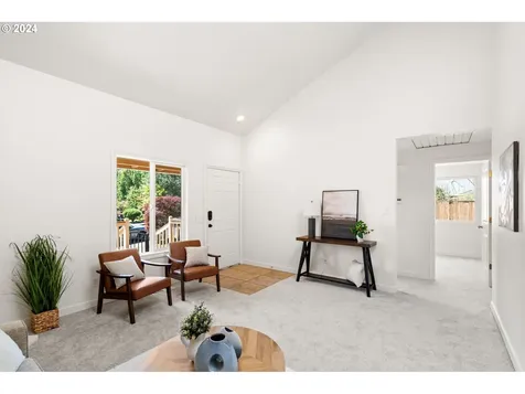 7162 Sw Linette Way Beaverton OR 97007