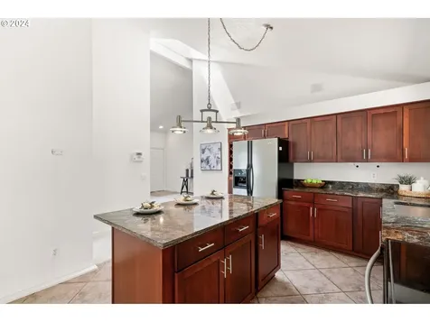 7162 Sw Linette Way Beaverton OR 97007