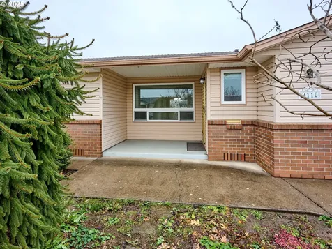 2110 Camellia Way Woodburn OR 97071