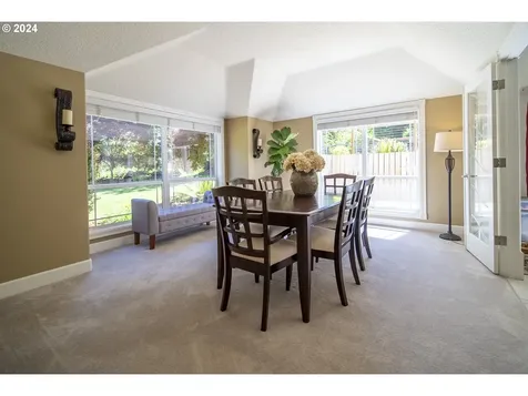3765 Se Oxbow Parkway Gresham OR 97080
