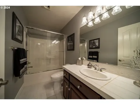 3765 Se Oxbow Parkway Gresham OR 97080