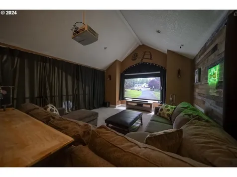 3765 Se Oxbow Parkway Gresham OR 97080
