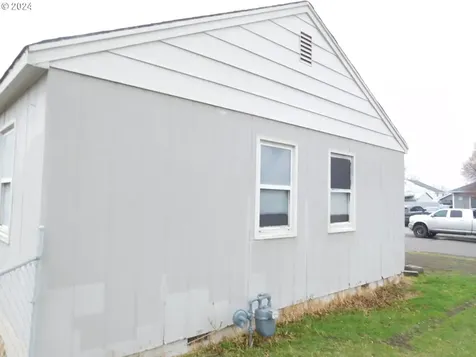496 E Sunset Drive Hermiston OR 97838