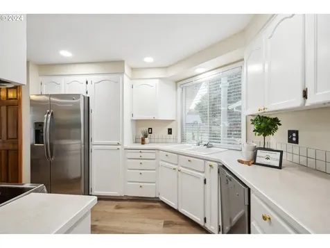 1287 NE 56th Court Hillsboro OR 97124