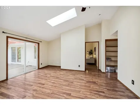 1287 NE 56th Court Hillsboro OR 97124