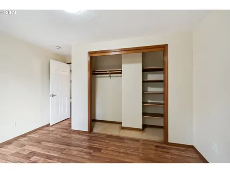 1287 NE 56th Court Hillsboro OR 97124