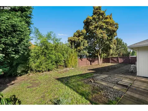 1287 NE 56th Court Hillsboro OR 97124