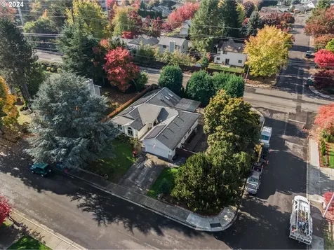 1287 NE 56th Court Hillsboro OR 97124