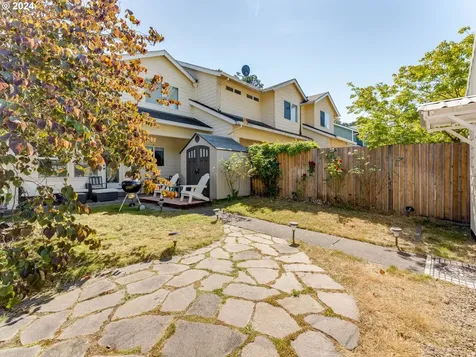 7023 NE Birch Street Hillsboro OR 97124