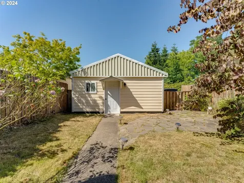 7023 NE Birch Street Hillsboro OR 97124
