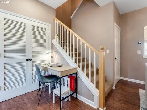 7023 NE Birch Street Hillsboro OR 97124