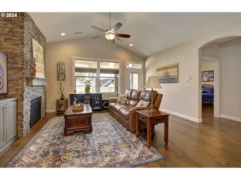 17323 NE 17th Avenue Ridgefield WA 98642