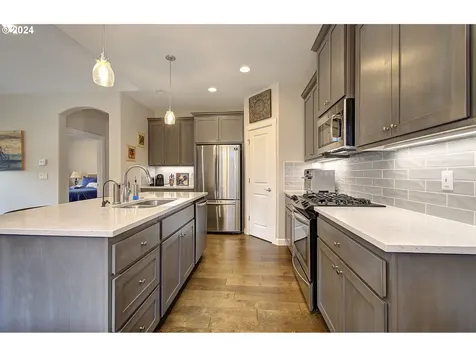 17323 NE 17th Avenue Ridgefield WA 98642