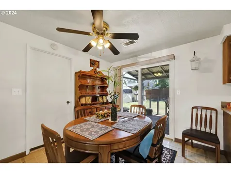 565 Evelyn Avenue Creswell OR 97426