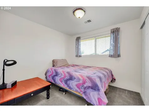 565 Evelyn Avenue Creswell OR 97426