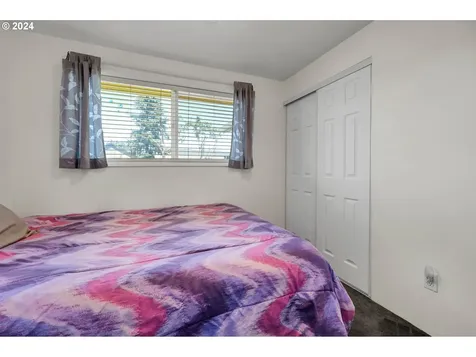 565 Evelyn Avenue Creswell OR 97426