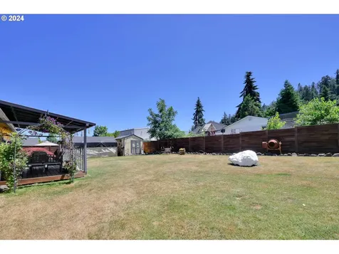 565 Evelyn Avenue Creswell OR 97426