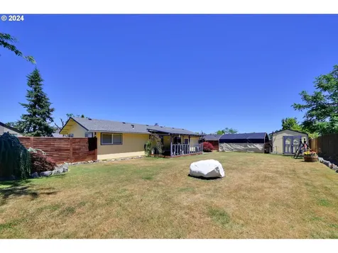 565 Evelyn Avenue Creswell OR 97426