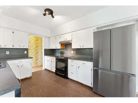7308 N Mckenna Avenue Portland OR 97203