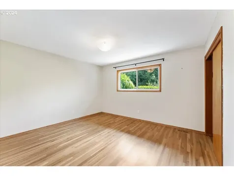 7308 N Mckenna Avenue Portland OR 97203