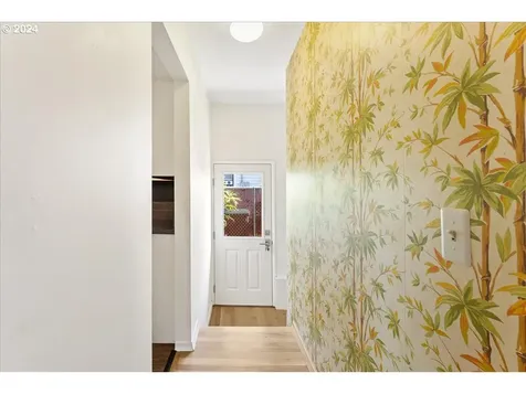 7308 N Mckenna Avenue Portland OR 97203