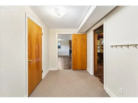 7308 N Mckenna Avenue Portland OR 97203