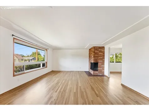 7308 N Mckenna Avenue Portland OR 97203