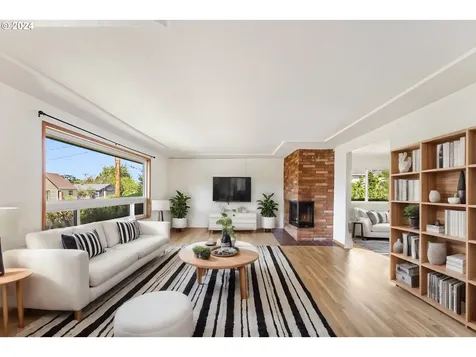 7308 N Mckenna Avenue Portland OR 97203