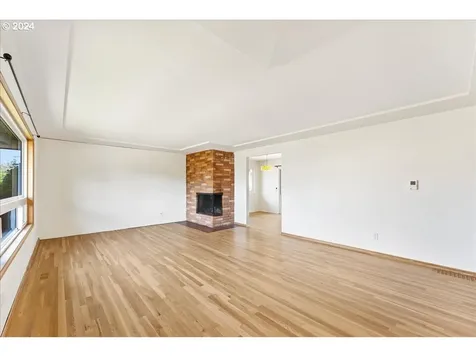 7308 N Mckenna Avenue Portland OR 97203