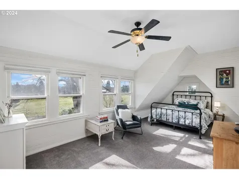 21198 S Beavercreek Road Oregon City OR 97045
