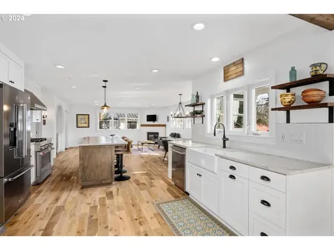 21198 S Beavercreek Road Oregon City OR 97045