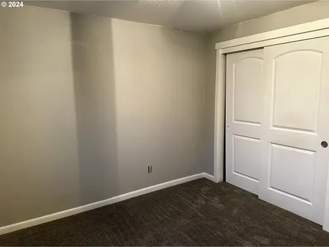 1130 SW 3rd Avenue Mill City OR 97360
