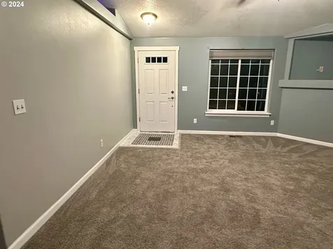 1130 SW 3rd Avenue Mill City OR 97360