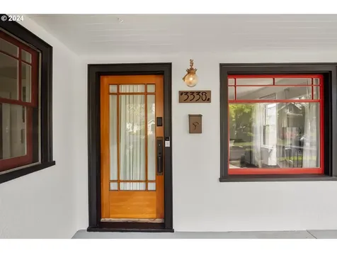 3338 NE Schuyler Street Portland OR 97212