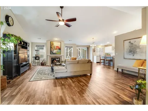 8004 NE 163rd Avenue Vancouver WA 98682