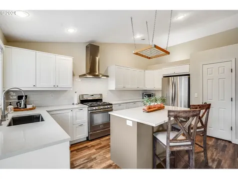 8004 NE 163rd Avenue Vancouver WA 98682