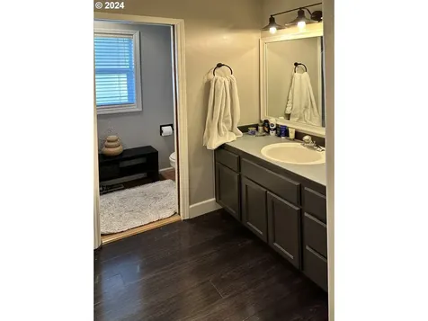 2501 Noah Street Eugene OR 97402