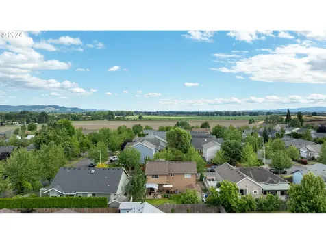 2387 Sw Leo Street Mcminnville OR 97128