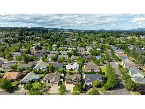 2387 Sw Leo Street Mcminnville OR 97128