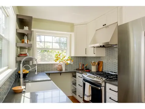 5805 Se 22nd Avenue Portland OR 97202