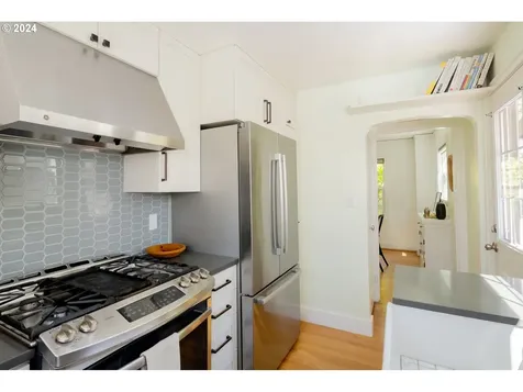 5805 Se 22nd Avenue Portland OR 97202