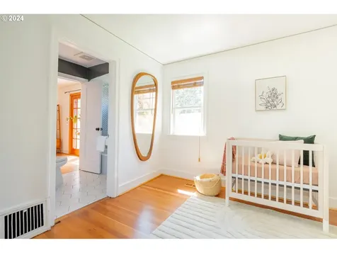 5805 Se 22nd Avenue Portland OR 97202