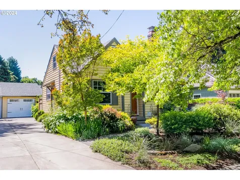 5805 Se 22nd Avenue Portland OR 97202
