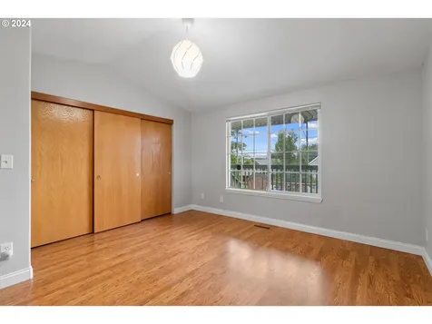 842 NE Stafford Street Portland OR 97211