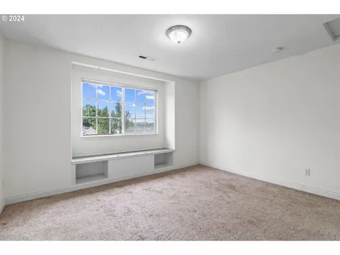 842 NE Stafford Street Portland OR 97211