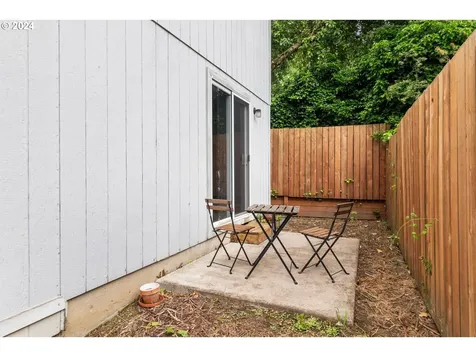 842 NE Stafford Street Portland OR 97211