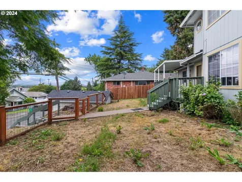 842 NE Stafford Street Portland OR 97211