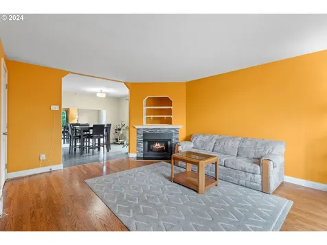 842 NE Stafford Street Portland OR 97211
