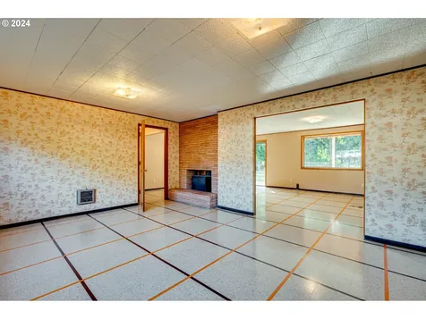 1617 NE 65th Street Vancouver WA 98665